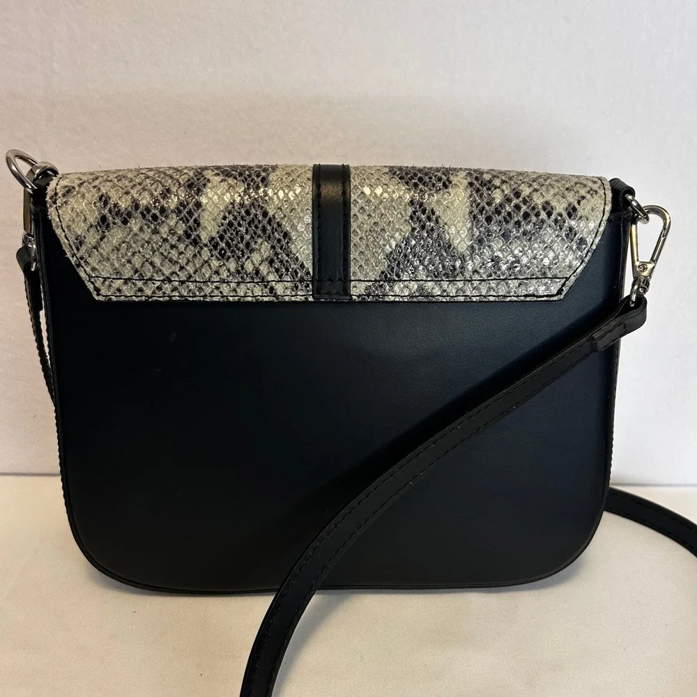 Valentina Fiore Genuine Leather Snake Embossed Crossbody Bag‎ Made in Italy